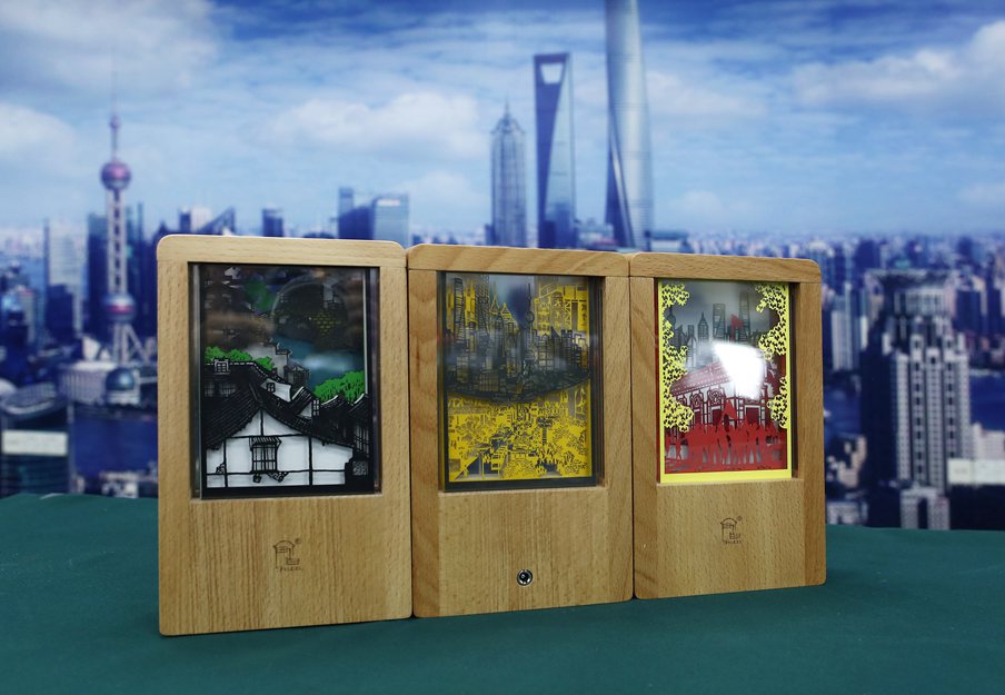 最具商業(yè)價(jià)值獎(jiǎng)（一等獎(jiǎng)）   守白藝術(shù)海派創(chuàng)意紙雕燈_副本.jpg