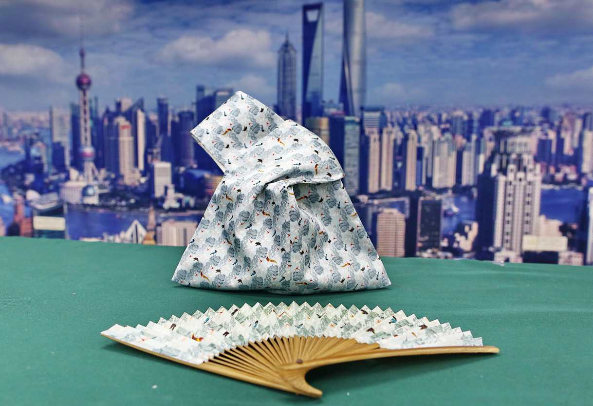 最佳藝術(shù)設(shè)計(jì)獎(jiǎng)   豫園記憶禮盒_副本.jpg