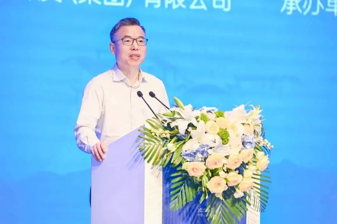 大會(huì)2.jpg 大會(huì)2.jpg