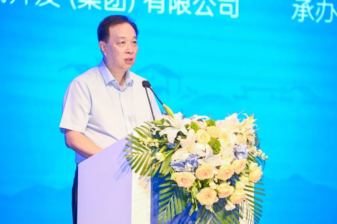 大會(huì)3.jpg 大會(huì)3.jpg